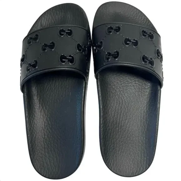 Gucci Pursuit Interlocking GG Logo Rubber Slide Sandals in black. Size 6 - Picture 6 of 9